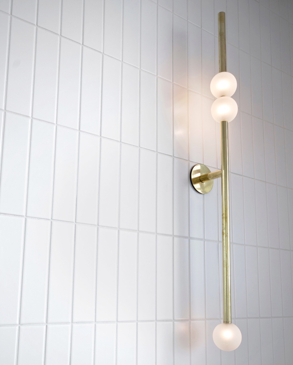 Brass+arm+sconce+2