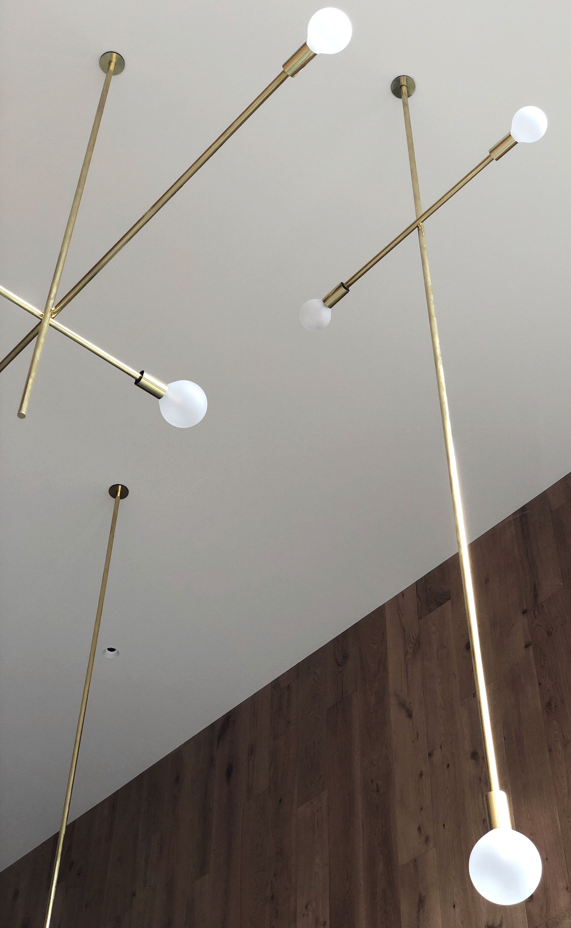 Polished+brass+pendant+lighting7